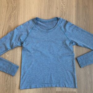 Lululemon Swiftly Tech Long Sleeve 2.0 *Race Length in Blue / Turquoise, Size 8
